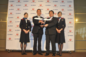 Airbus_JAL_A350_XWB_order_ceremony