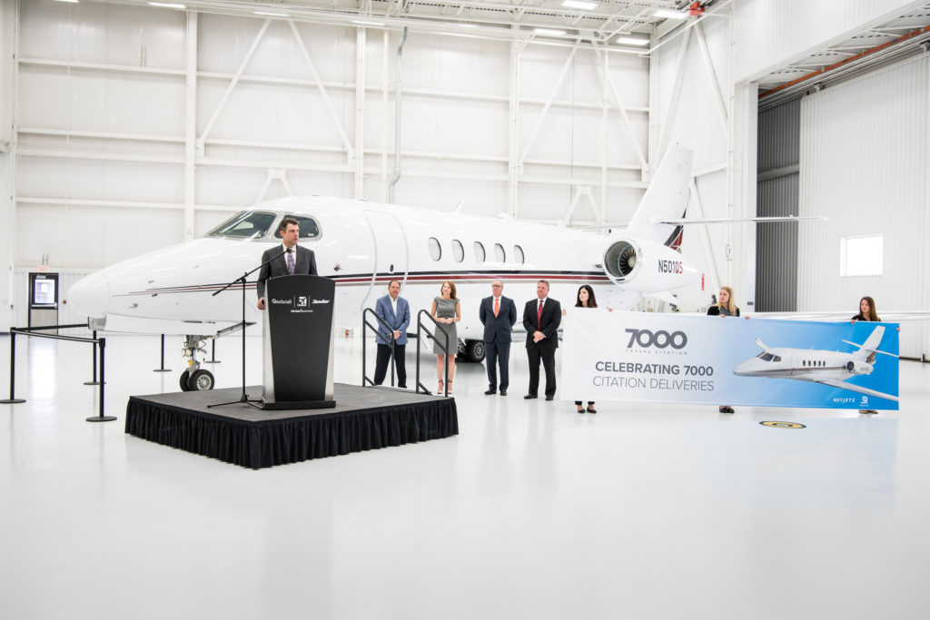 DEBX   680A-0037  N105QS  THE 7000TH CITATION JET DELIVERY TO NET JETS CEKEBRATION ON JUNE 27, 2016. SCOTT ERNEST KRYIA SHORTT SPEAKERS AT THE EVENT.