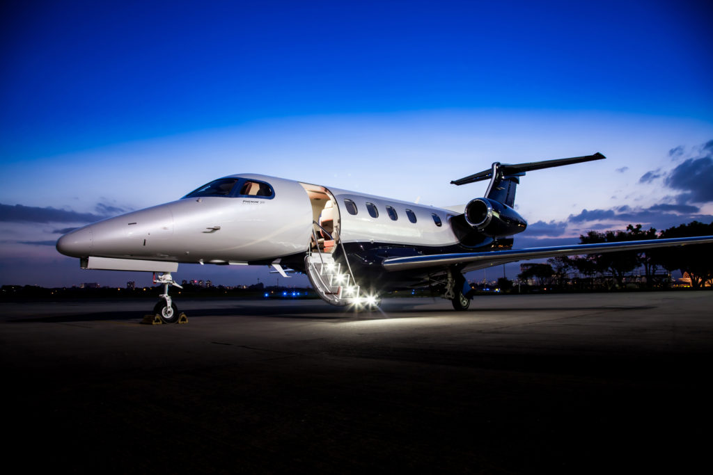 Phenom300_night_stairs_2100x1400_300_RGB